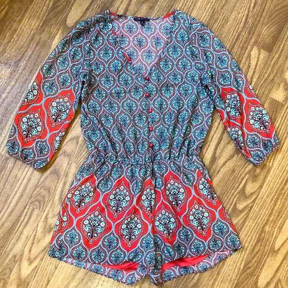 Mm mm mm Other - Mmmmmm Romper • Size Medium